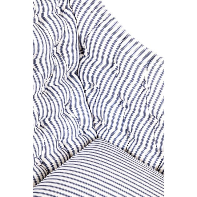 French Button Back Chaise Lounge For Sale - Image 9 of 15
