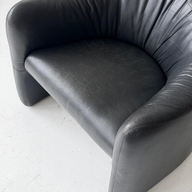 Postmodern 1970s Chubby Leather Lounge Chairs by Jules Heumann for Metropolitan For Sale - Image 3 of 11