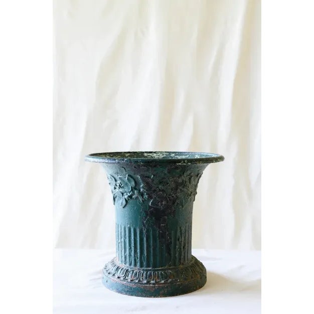 French 19th Century Iron Jasmin Planter Urn For Sale - Image 3 of 3