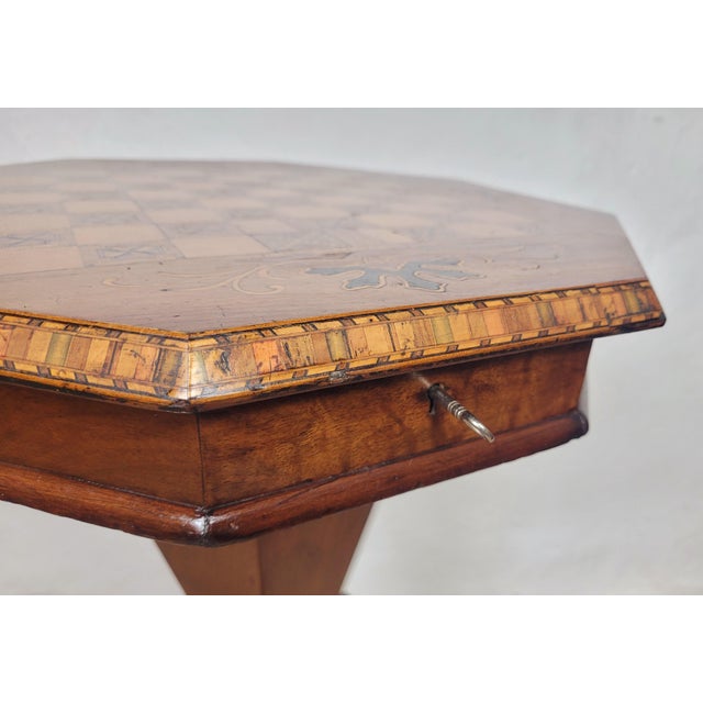 Victorian Games Table Octagonal Sewing Box with Lock and Key, 1890 For Sale - Image 4 of 18