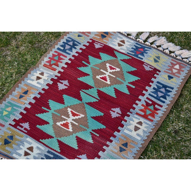 Textile 1950s Turkish Traditional Style Handwoven Oushak Kilim Rug For Sale - Image 7 of 13