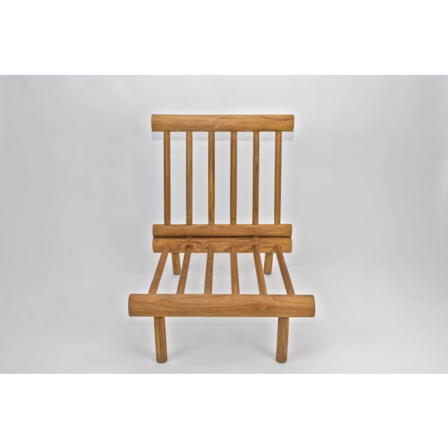 Mid-Century Modern Rishon Teak Outdoor Lounge Chair - Classic Cushion Edition in Sunbrella Canvas Black For Sale - Image 3 of 5