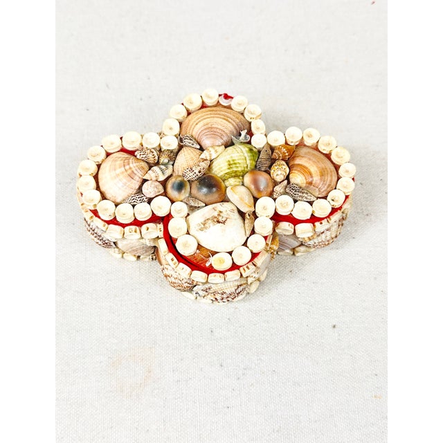 Vintage Seashell Jewelry Box For Sale - Image 4 of 9