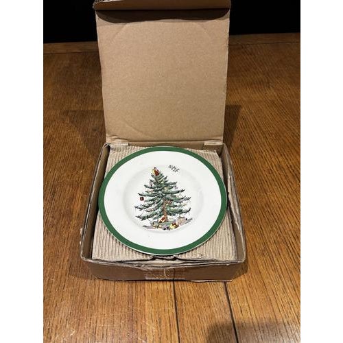 Spode Christmas Tree X 2 Mugs In Original Box 16.5 cms in diameter
