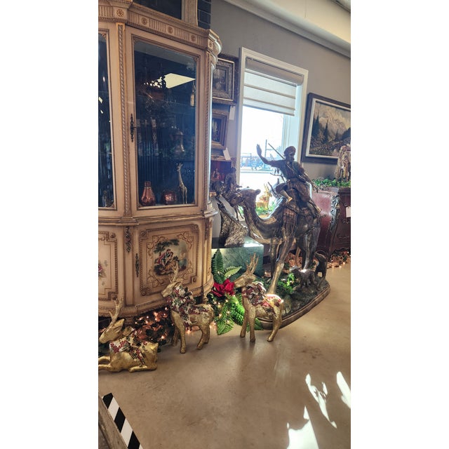 Paint E 1900s Antique, Italian, Venetian, Paint-Decorated, Glazed, Vitrine Cabinet For Sale - Image 7 of 7