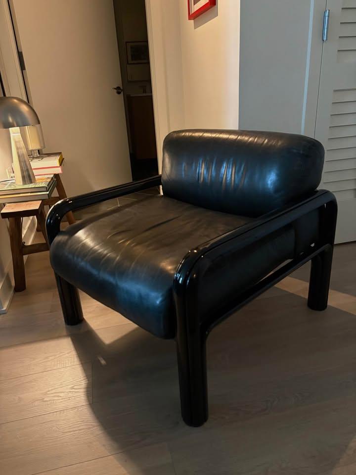 Vintage Gas Aulenti for Knoll Model 55-S1 Black Lounge Chair