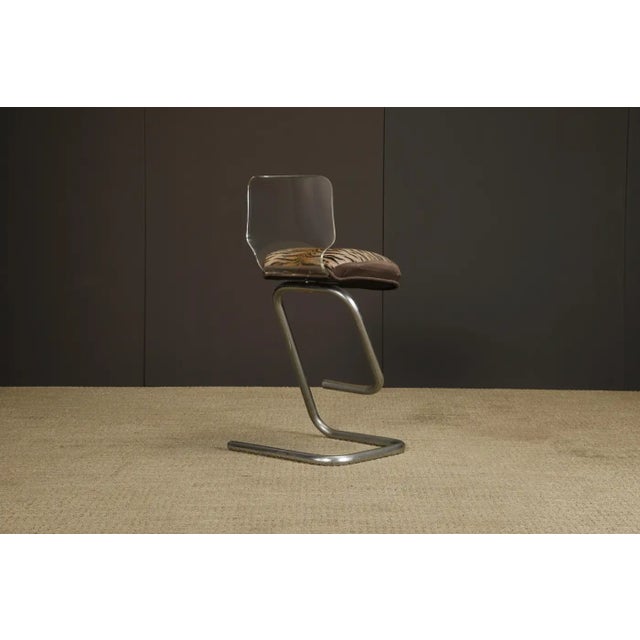 Pair of Lucite and Chrome Barstools by Luigi Bardini for Miniforms Italy, 1970s For Sale - Image 11 of 18