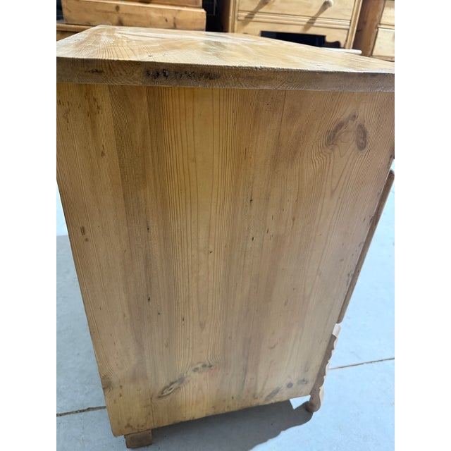 Antique Pine Three Drawers - Chest of Drawers From England For Sale - Image 12 of 18