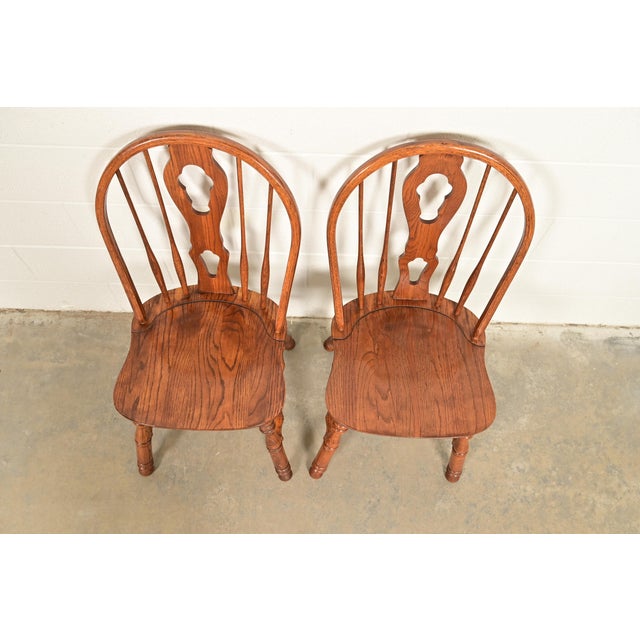 1980s Ethan Allen Style American Colonial Solid Oak Spindle Back Windsor Side Chairs or Dining Chairs, Pair For Sale - Image 5 of 10