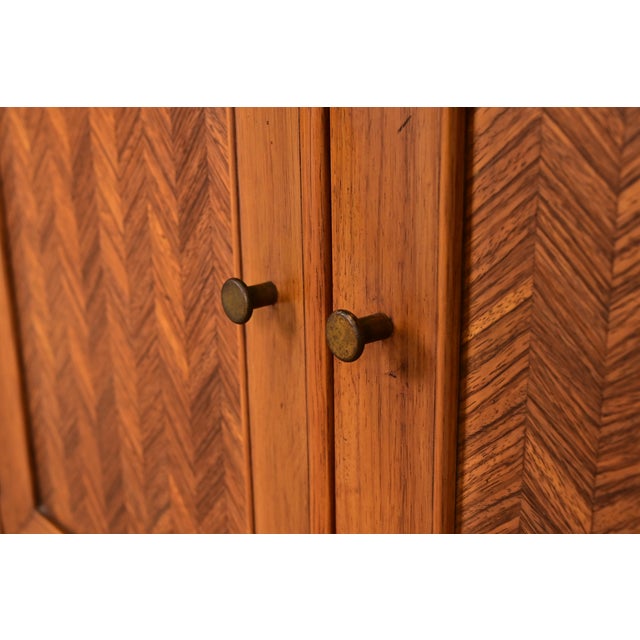 Wood Tomlinson Sophisticate Mid-Century Modern Walnut Buffet Server or Bar Cabinet, 1950s For Sale - Image 7 of 14