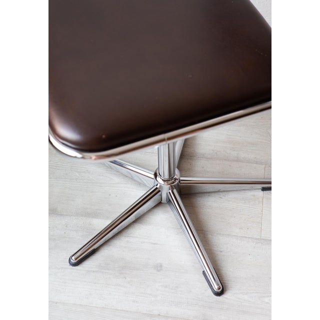 One of them still retains the original label under the seat. They are swivel, ultra-comfortable, and very sturdy. This...