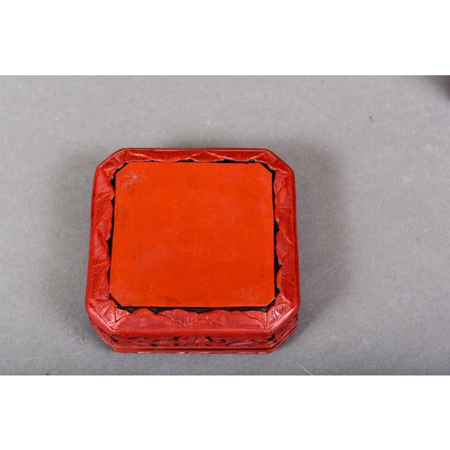 Antique Chinese Red Lacquered Covered Trinket Boxes—A Pair For Sale - Image 4 of 7