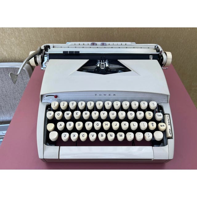 Sears Tower Constellation Portable Typewriter W/Metal Case. Circa 1960s. For Sale - Image 11 of 12