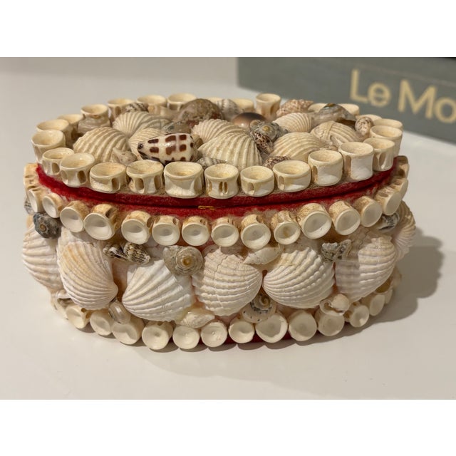 Vintage Palm Beach Style Oval Encrusted Shell Box For Sale - Image 14 of 16