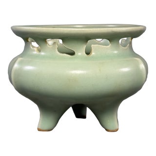Vintage Chinese Celadon Pierced‑Rim Tripod Vessel, Collectible Decorative Ceramic Censer For Sale