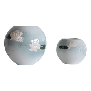 Water Lily Series Vases from Bing & Grøndahl, 1930s, Set of 2 For Sale
