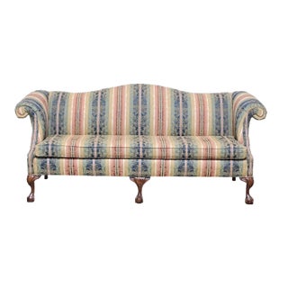 Late 20th Century Fairfield Chippendale Mahogany Camel Back Sofa Claws & Ball Feet North Carolina For Sale