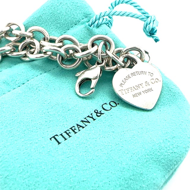2020s Tiffany & Co Sterling Silver Return to Tiffany Heart Tag Charm Bracelet For Sale - Image 5 of 6