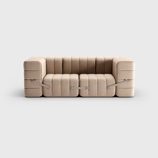 The classic seven. Why not transform a modular sofa into a classic sofa? a truly compact and comfortable sofa with full...
