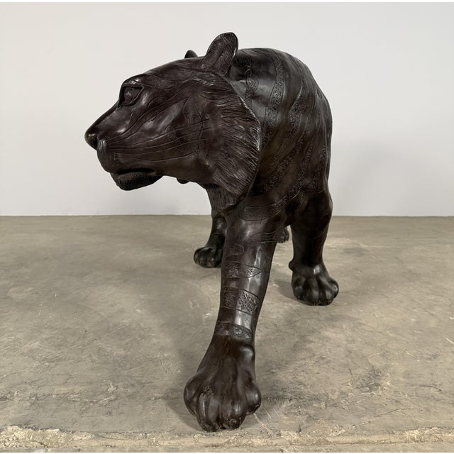 Contemporary Near Life-Size Bronze Bengal Tiger Sculpture, 65” L – Walking Tiger Statue For Sale - Image 3 of 11