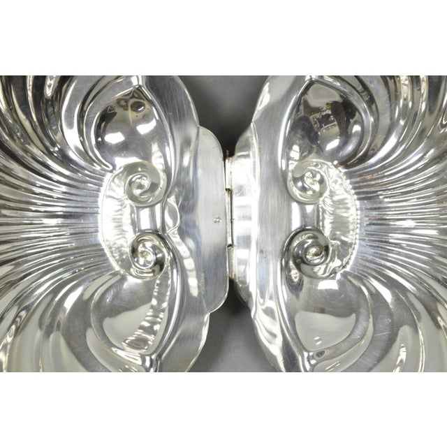 Vintage English Regency Silver Plated Clam Shell Table Butler Serving Dish For Sale - Image 12 of 17