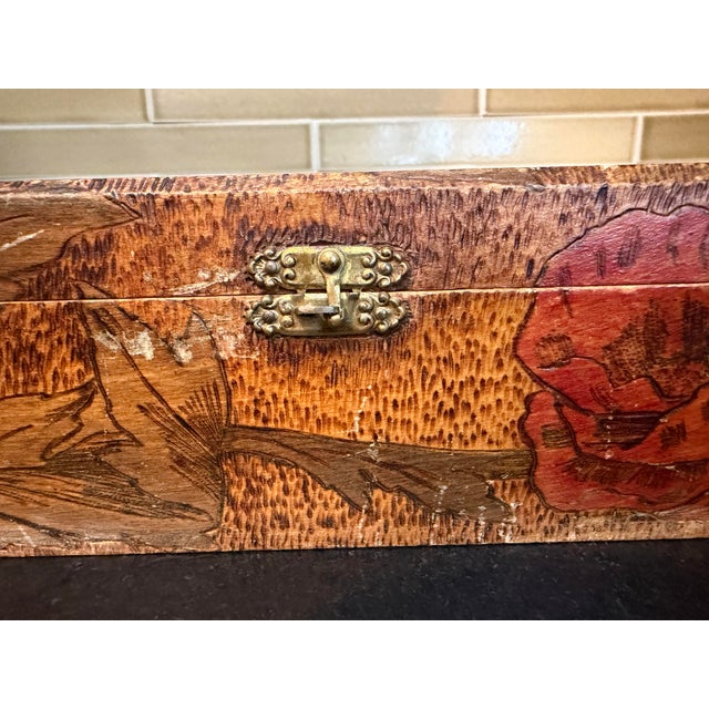 Camel Antique 1920s Pyrography Box With Floral Motif With Brass Hinges and Clasp For Sale - Image 8 of 8