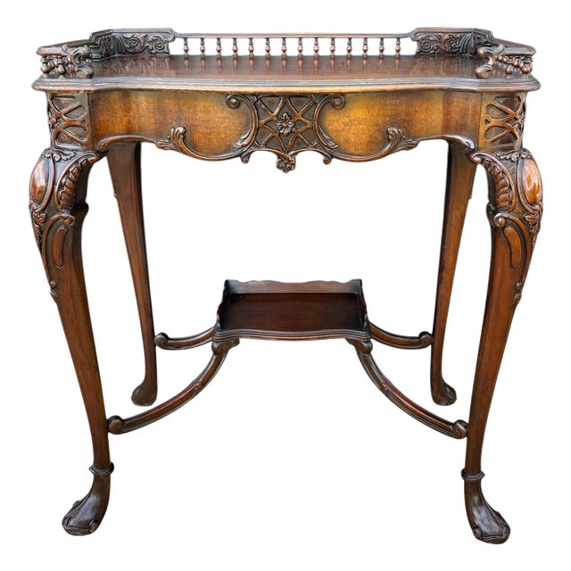Louis XV Style Carved Wood Side Table with Gallery Top and Cabriole Legs, 1930s For Sale
