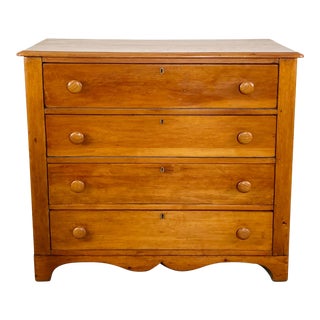 Vintage Pine Four Drawer Chest of Drawers Dresser For Sale
