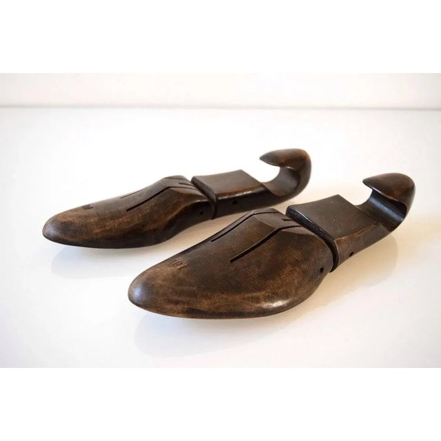 Antique Pair Wooden Shoe Forms j.v. Shoe Tree Co For Sale - Image 4 of 6