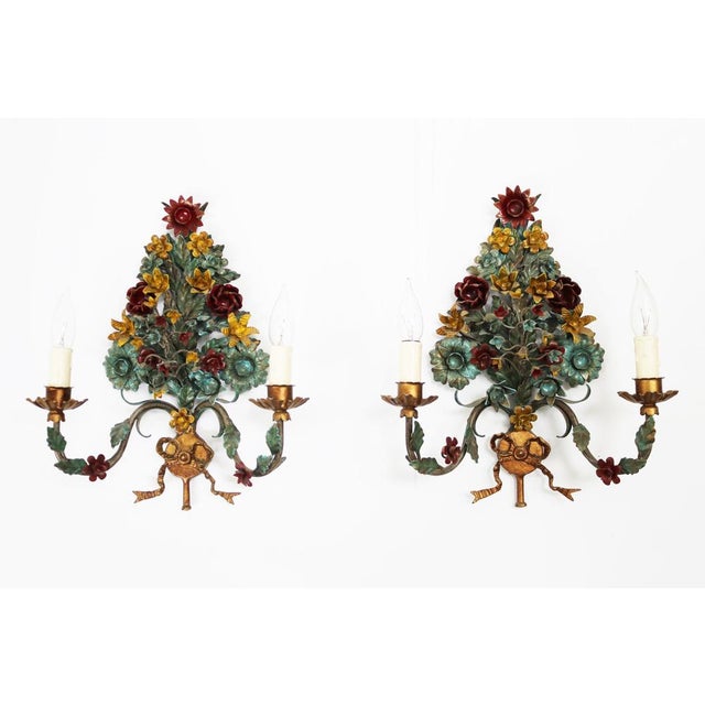 Metal Florentine Hollywood Regency Wall Lamps, Italy, 1960s, Set of 2 For Sale - Image 7 of 13