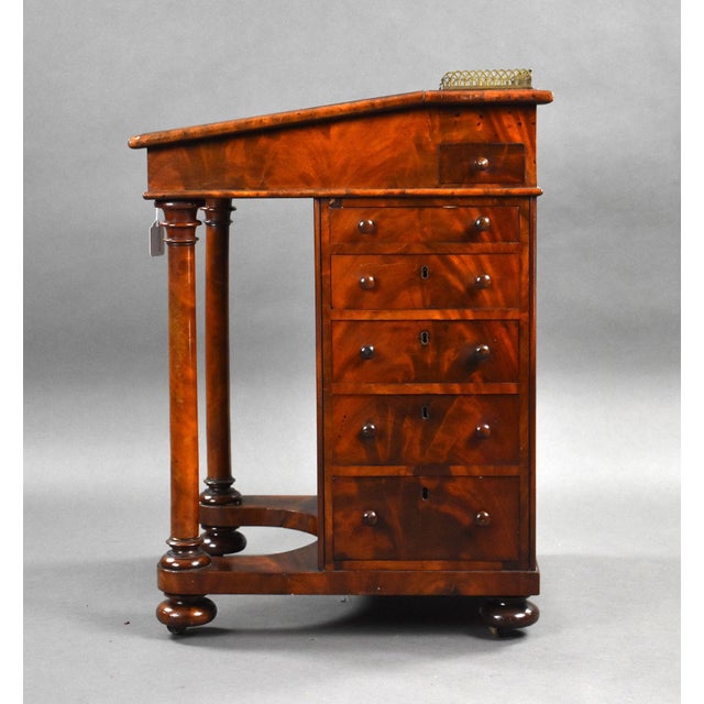 Mid 19th Century Victorian Flame Mahogany Davenport, 1840 For Sale - Image 5 of 14