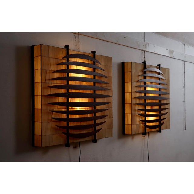 Sculptural Walnut and Paper Wall Lights, Italy, 1960s For Sale - Image 15 of 17