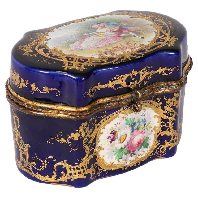 Antique French Cobalt Blue Porcelain Jewellery Casket from Sevres, 19th Century For Sale - Image 16 of 16