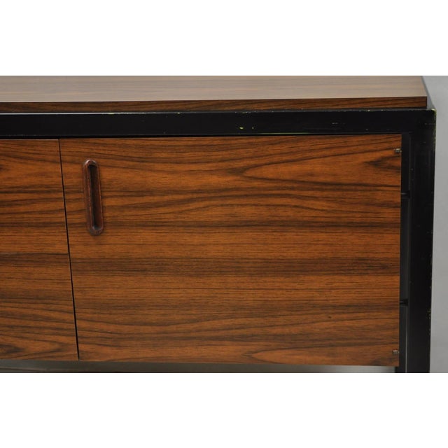 Vintage Mid Century Modern Faux Rosewood Laminate Steel Metal Credenza Cabinet For Sale - Image 4 of 17