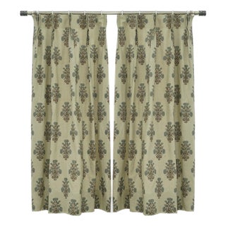 Artisan Handcrafted Swadesh Block Print Triple Pleated Curtain Size--27"x29" For Sale