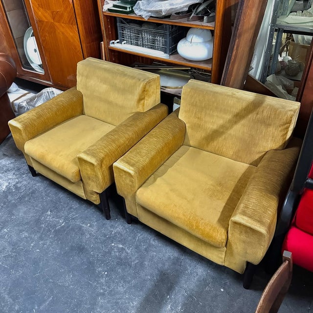 An elegant pair of armchairs crafted by fami, a brand founded by ennio saliola. Fami was an italian manufacturer active in...