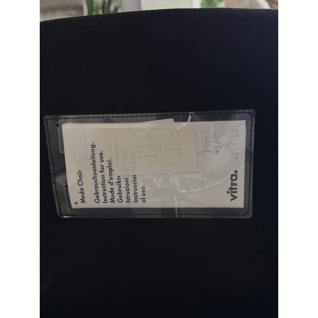 Vitra Meda Swivel Leather & Mesh Chair For Sale In San Francisco - Image 6 of 7