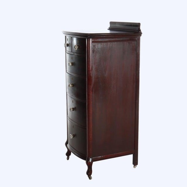 Brown 1920s Rj Horner Mahogany 6 Drawer Lingerie Chest With Graduated Drawers, Attributed For Sale - Image 8 of 8