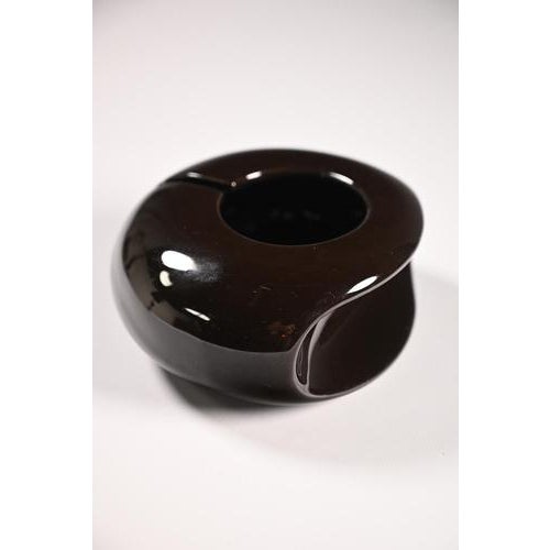Sicart ashtray, model 411, made from brown glazed ceramics. Marilena Boccato, Gian Nicolas Gigante and Antonio Zambusi...