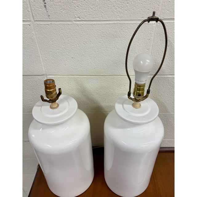 Mid 20th Century Vintage Ceramic Jar Bucket Urn Lamps, Flat White Glazed - Pair For Sale - Image 5 of 11