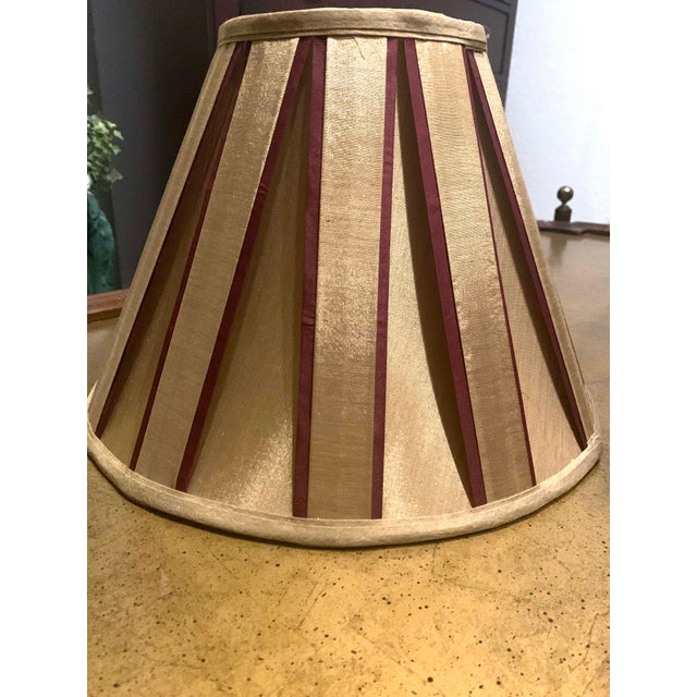 Late 20th Century English Silk Box Pleat Lampshade With Burgundy Insert For Sale - Image 5 of 5