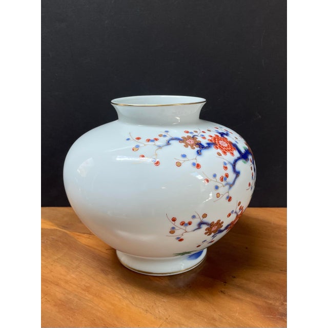 Vintage Japanese Fukagawa Seiji Arita White Porcelain Vase