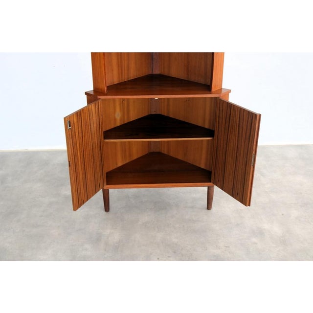 1960s Vintage Danish Display Cabinet, 1960s For Sale - Image 5 of 8