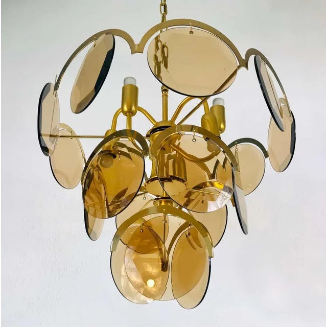 Midcentury Three-Tier Brass and Glass Chandelier by Vistosi, 1960s For Sale - Image 11 of 13