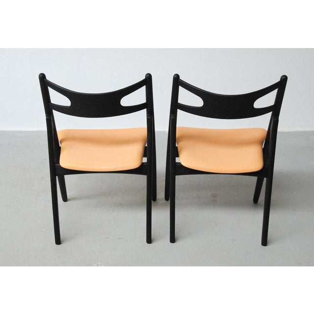 Set of Fully Restored Sawbuck Chairs in Ebonized Oak by Hans J. Wegner for Carl Hansen & Søn, 1950s For Sale - Image 6 of 8