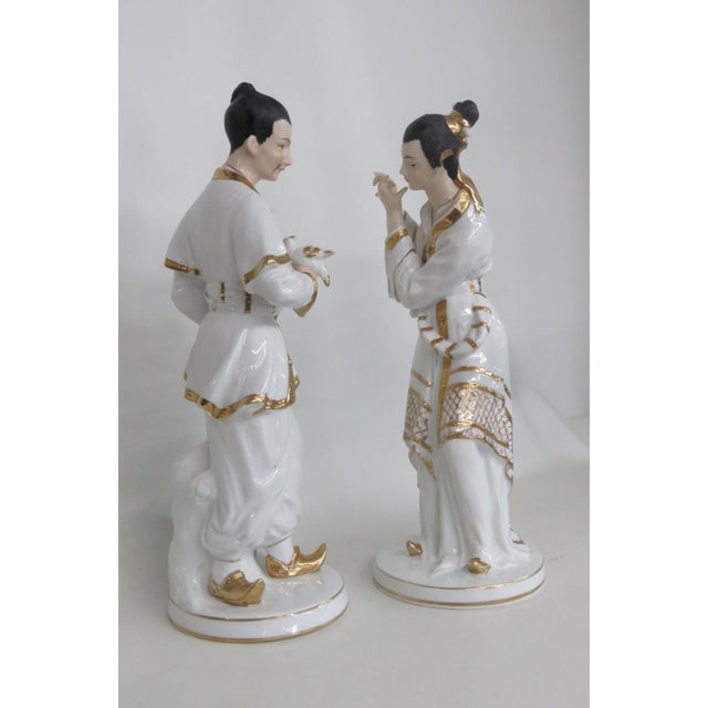 Andrea by Sadek 2 Porcelain Figures 6818 White and Gold Trim Made in Japan 4824b For Sale In Miami - Image 6 of 18