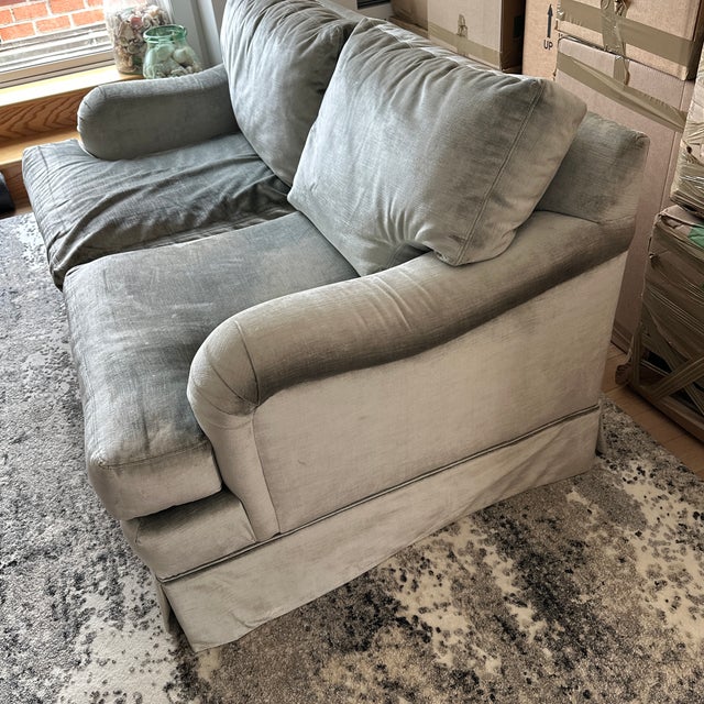 Beacon Hill 1990s Beacon Hill Loveseat For Sale - Image 4 of 7