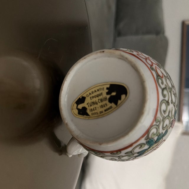 Avocado Early 19th Century Tung Chih Chinese Tea Pot Tongzhi Period Qing Dynasty ‘Double Happiness’ For Sale - Image 8 of 8