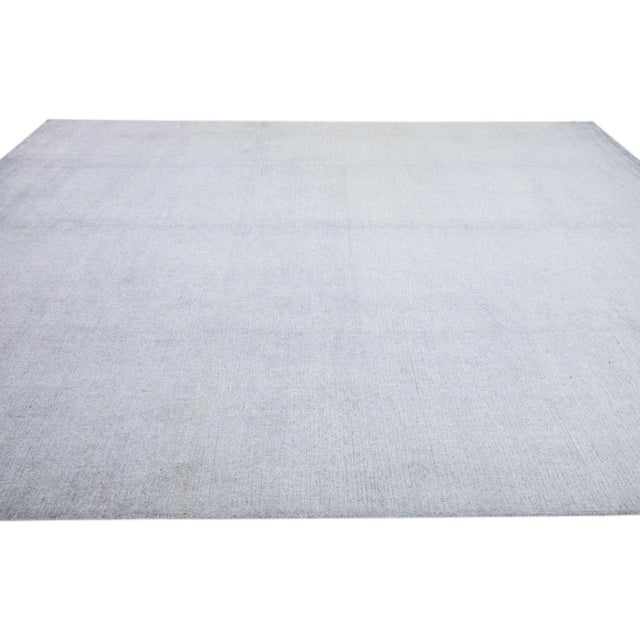 2010s 2010s Contemporary Solid Gray Handmade Wool & Silk Rug For Sale - Image 5 of 7