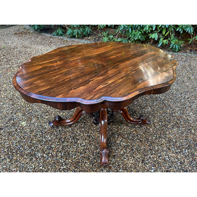 Brown William IV Tilt-Top Oval Serpentine Dining Table in Rosewood, 1830 For Sale - Image 8 of 18